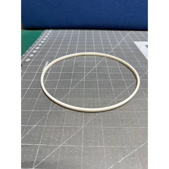 The Pampered Chef Microwave Rice Cooker Plus 3 Quart 2779 Lid Gasket ONLY - Picture 3 of 3